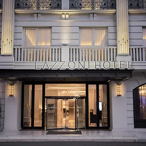 Lazzoni מלון