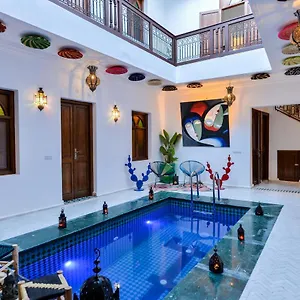 Casa De Marrakech بيت ضيافة مراكش