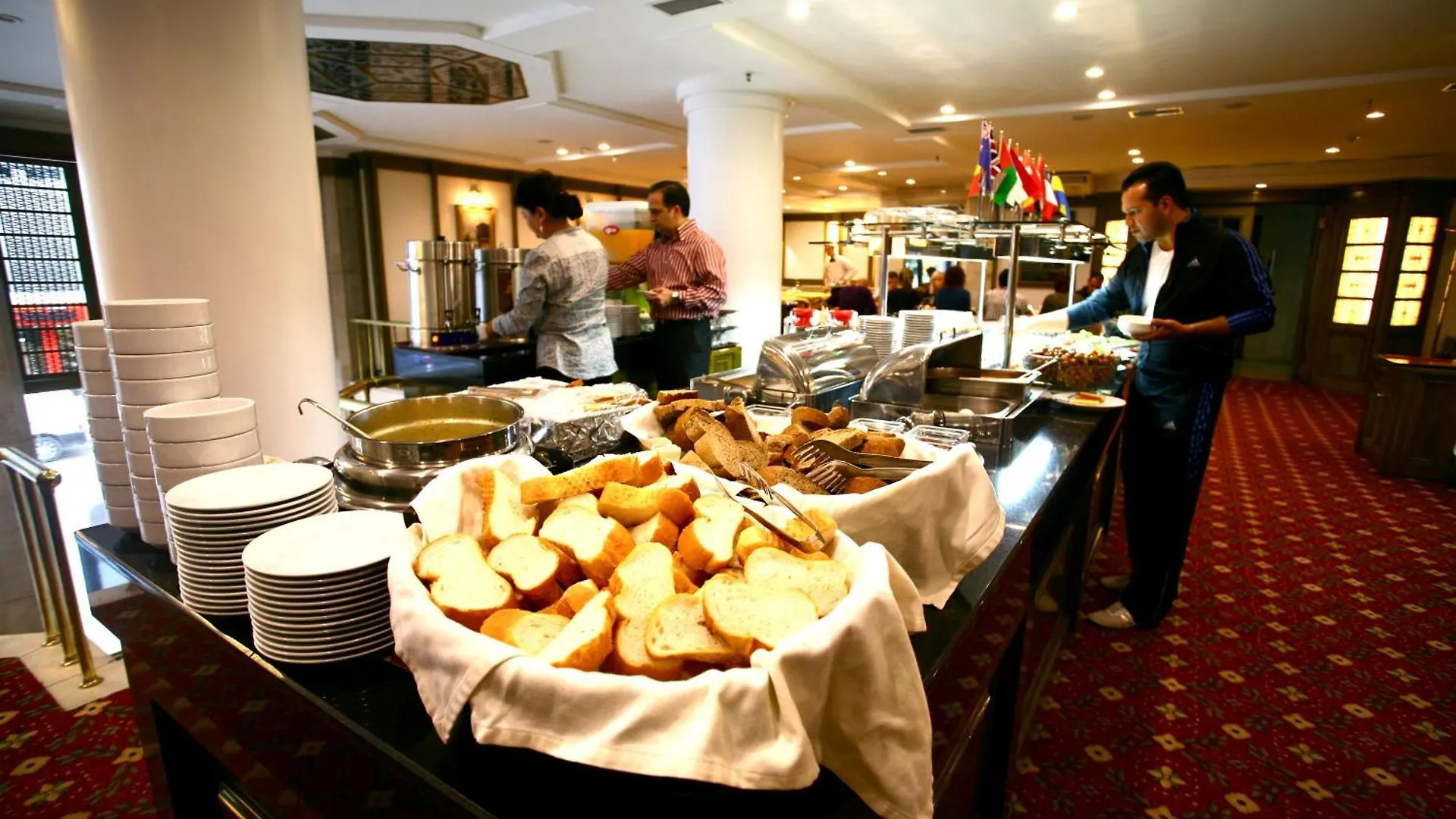 Istanbul Royal Hotel