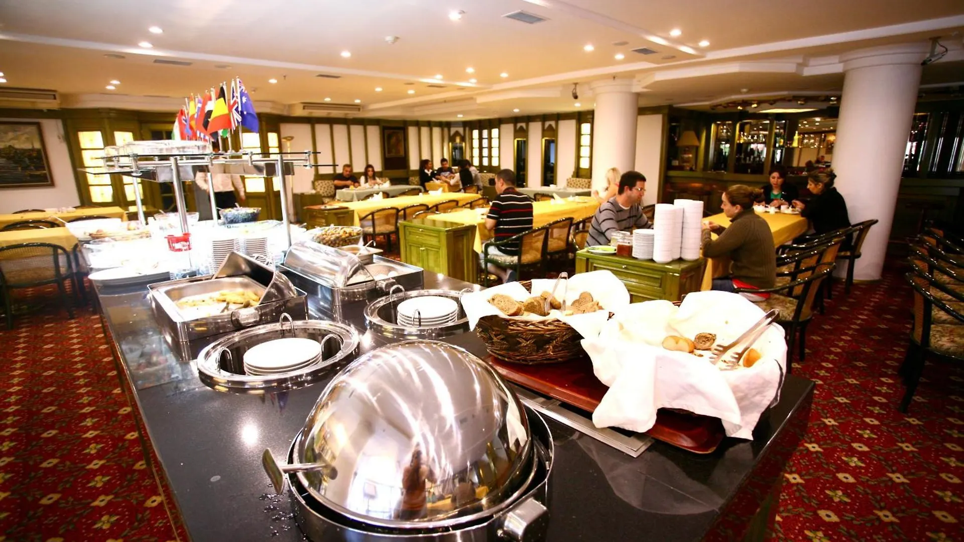 Istanbul Royal Hotel